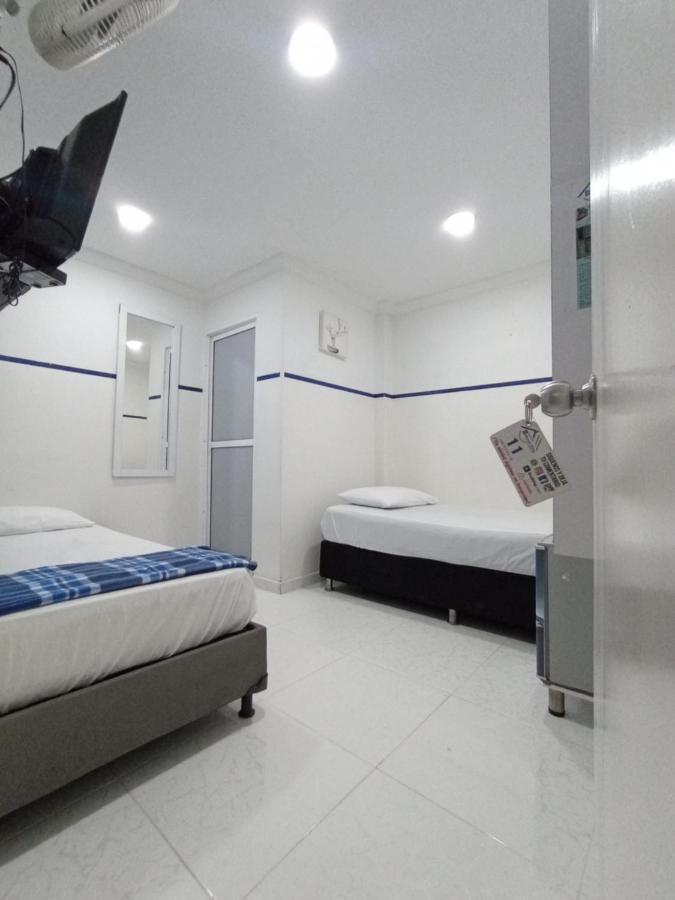 Casa Hotel Manco Mora Medellín Exteriör bild