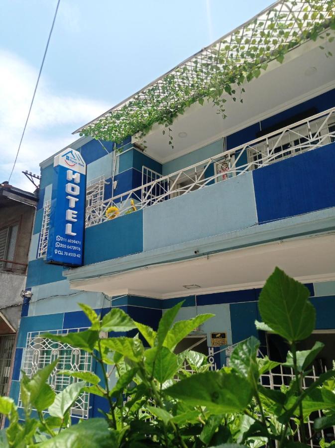 Casa Hotel Manco Mora Medellín Exteriör bild